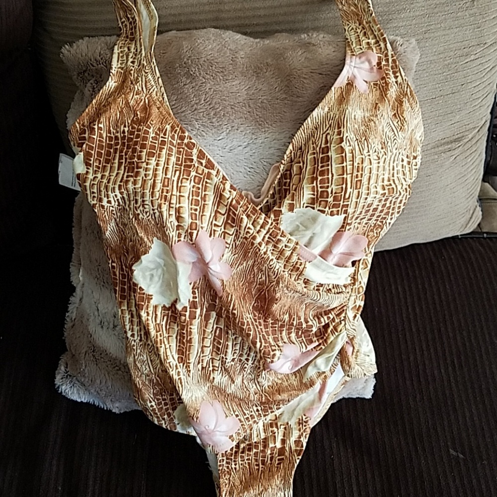 Beautiful floral swimsuit one piece criss cross